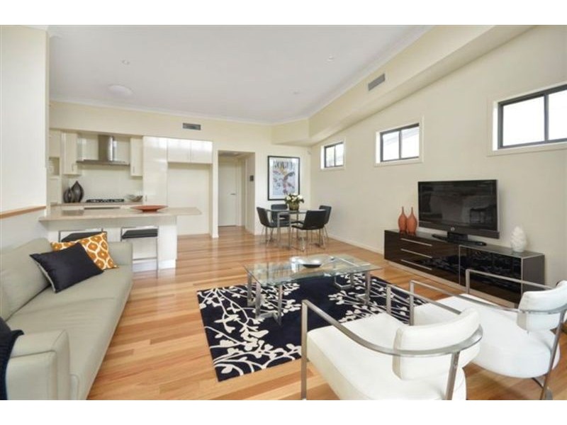 10 Buckle Street, Northgate QLD 4013