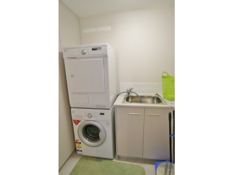 3301/2 Activa way, Hope Island QLD 4212