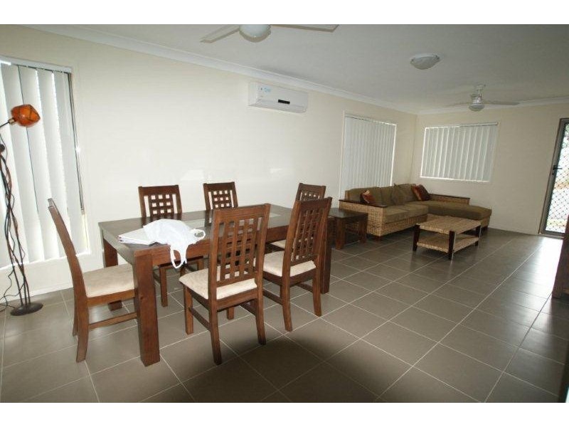140 Eagleby Road, Eagleby QLD 4207