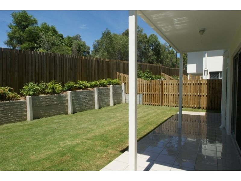 12/111 Mcauley Parade, Pacific Pines QLD 4211