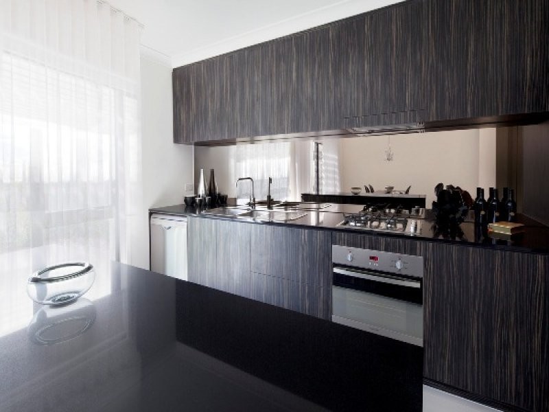 143 North Hill Drive, Robina QLD 4226