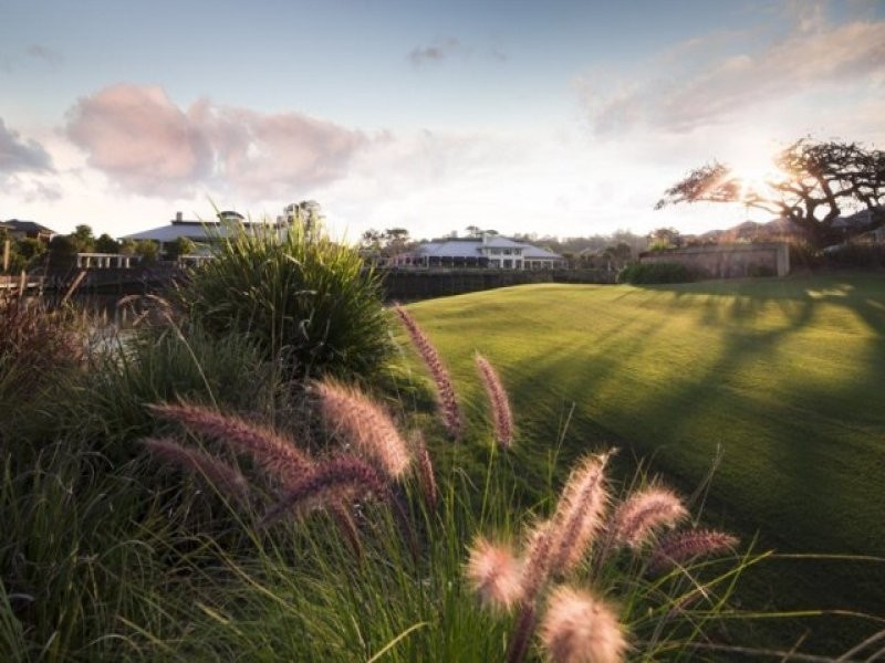 143 North Hill Drive, Robina QLD 4226