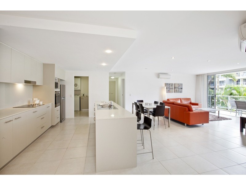 3205/2 Activa way, Hope Island QLD 4212