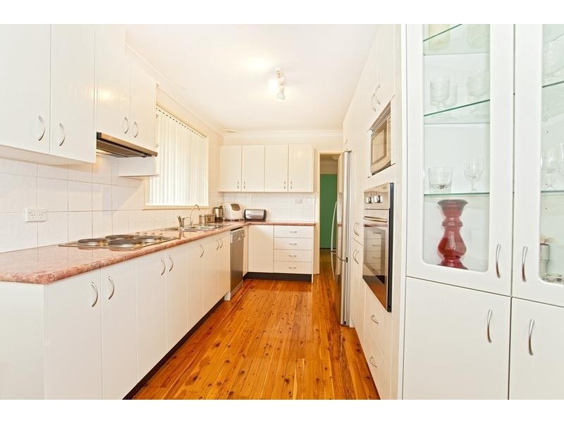 6  Waldron Place, Cambridge Park NSW 2747