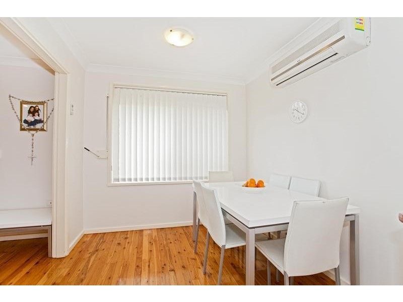 6  Waldron Place, Cambridge Park NSW 2747