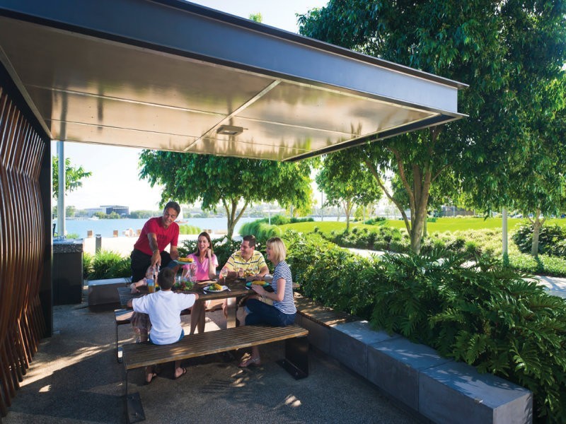 3305/310 MacArthur Ave, Hamilton QLD 4007