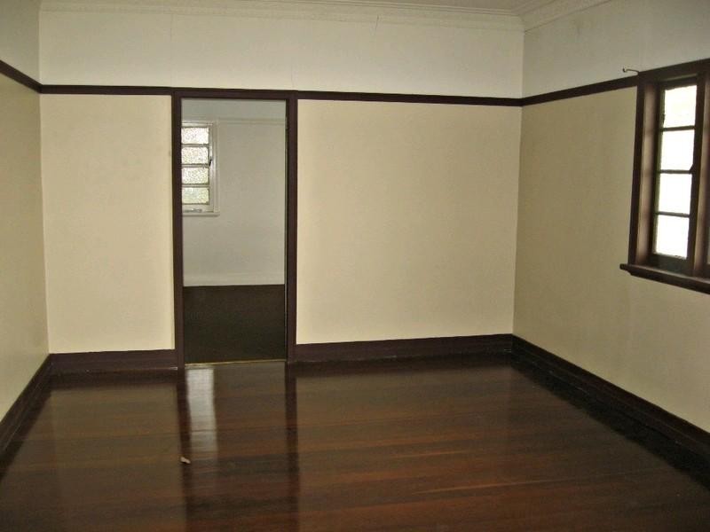 2 Arnott Street, Kedron QLD 4031