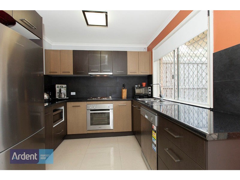 6/18 Harris Road, Underwood QLD 4119