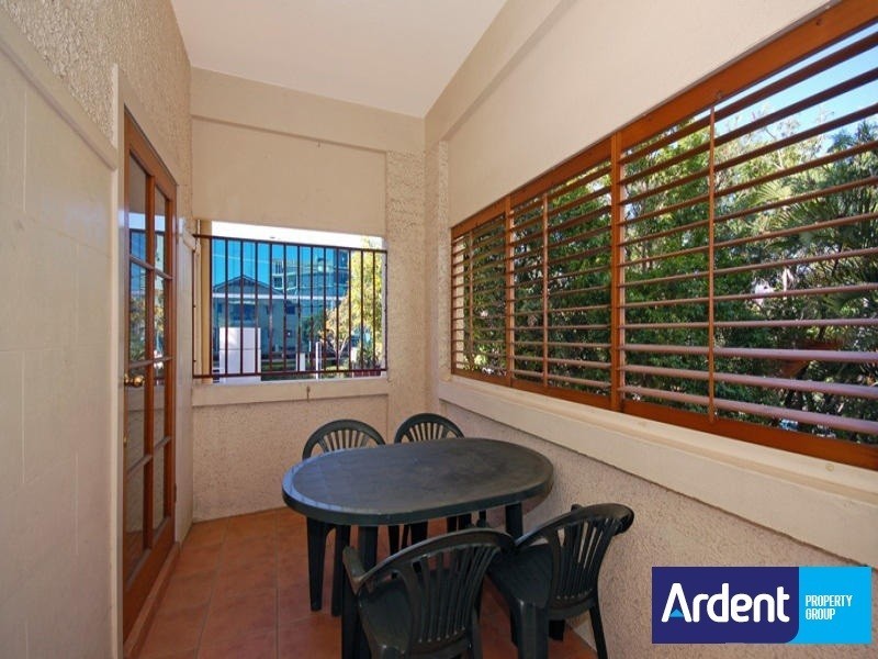 1/59 LEICHHARDT ST, Spring Hill QLD 4000