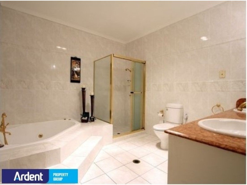 181 BLEASBY ROAD, Eight Mile Plains QLD 4113