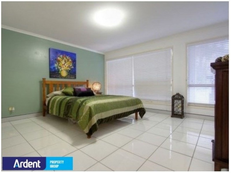 181 BLEASBY ROAD, Eight Mile Plains QLD 4113