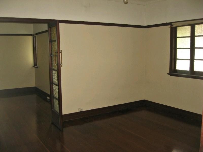 2 Arnott Street, Kedron QLD 4031