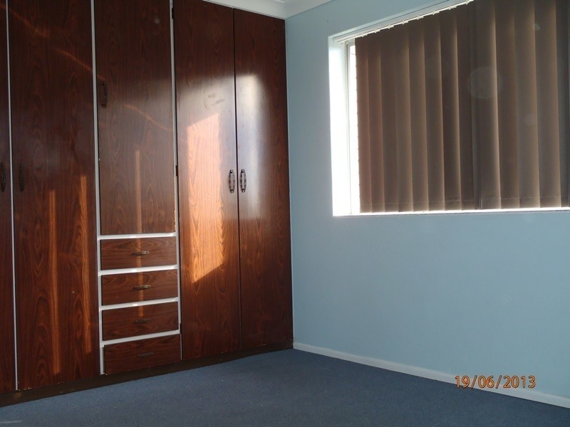 4/74 Henry Street, Greenslopes QLD 4120