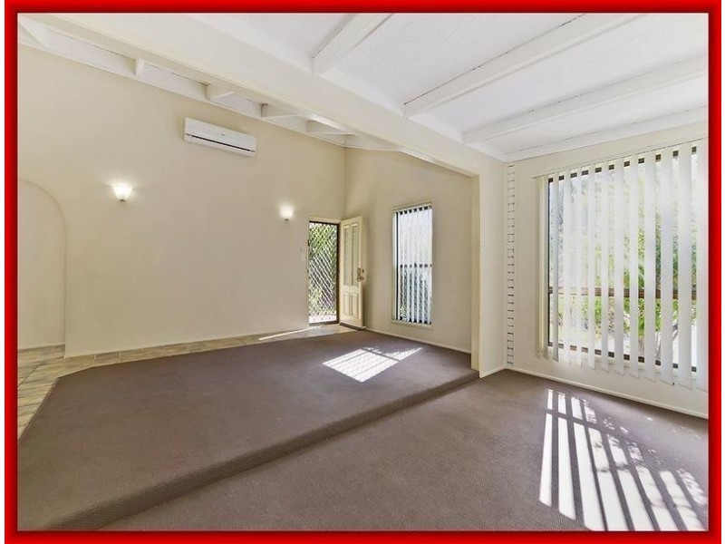 18 Elizabeth st, Deception Bay QLD 4508