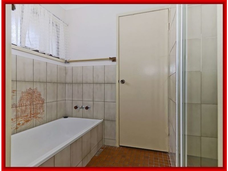 18 Elizabeth st, Deception Bay QLD 4508