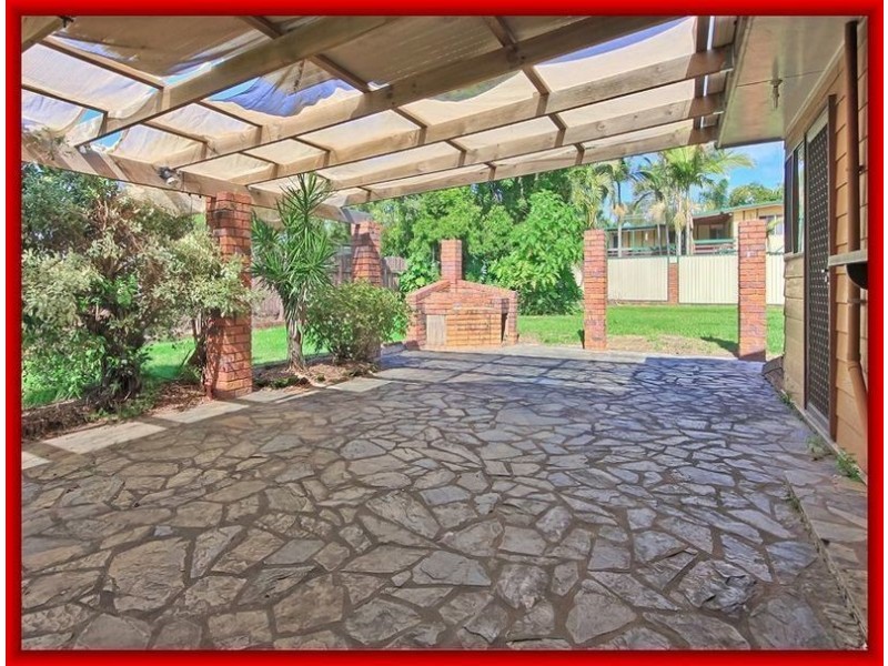 18 Elizabeth st, Deception Bay QLD 4508