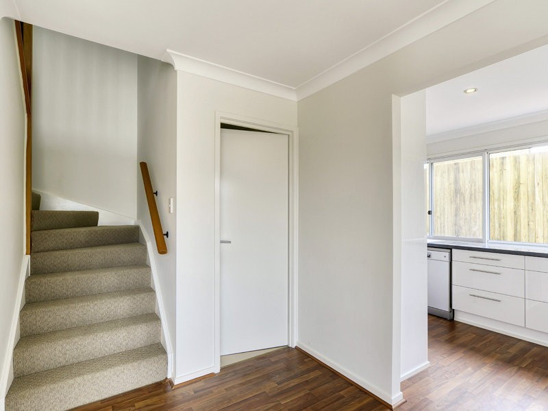 1/21 McAneny Street, Redcliffe QLD 4020