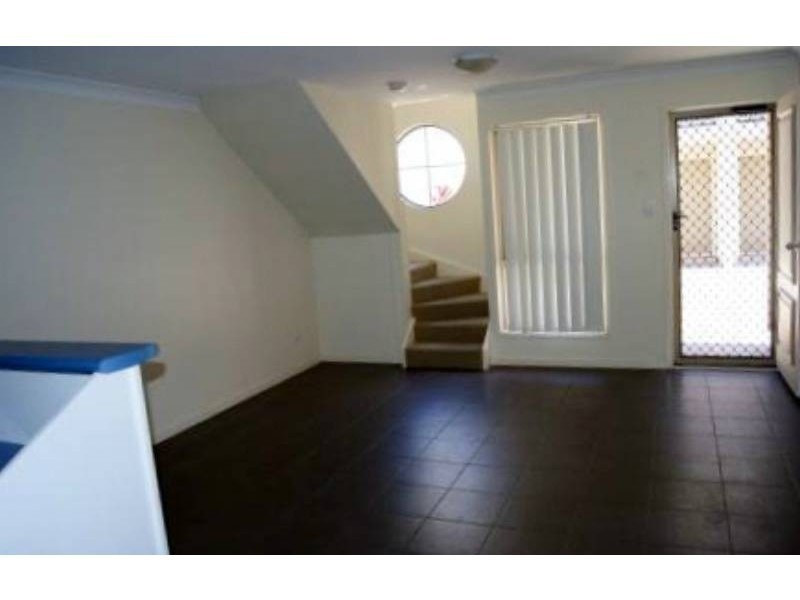 4/56 FLEET DRIVE, Kippa-ring QLD 4021