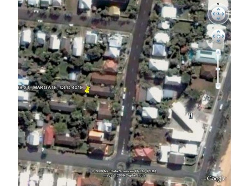 2a/15 webb, Margate QLD 4019