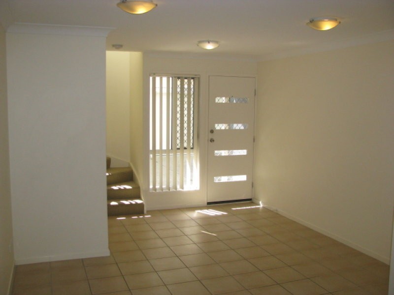 7/2 fleet Drive, Kippa-ring QLD 4021