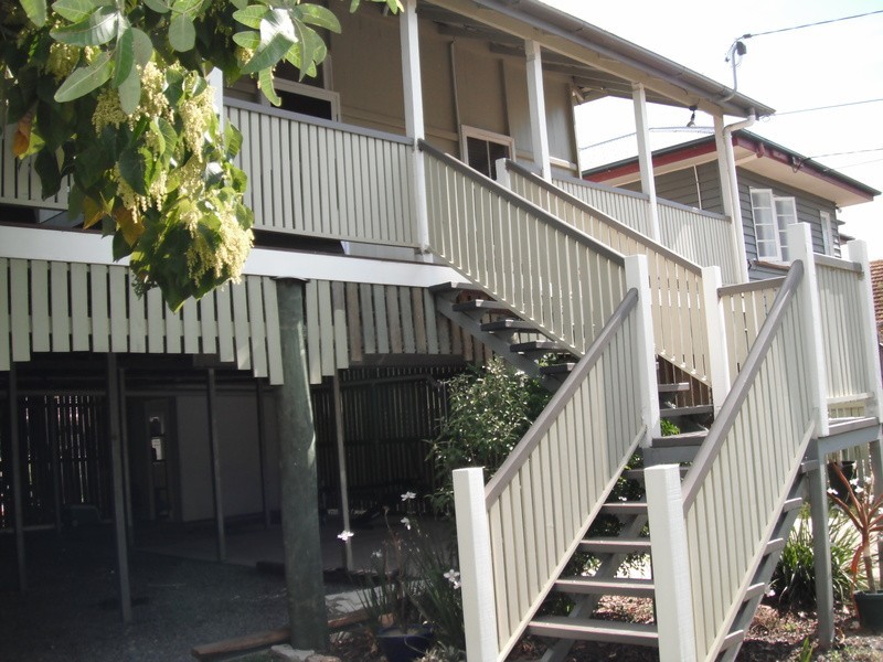 23 pearl street, Scarborough QLD 4020