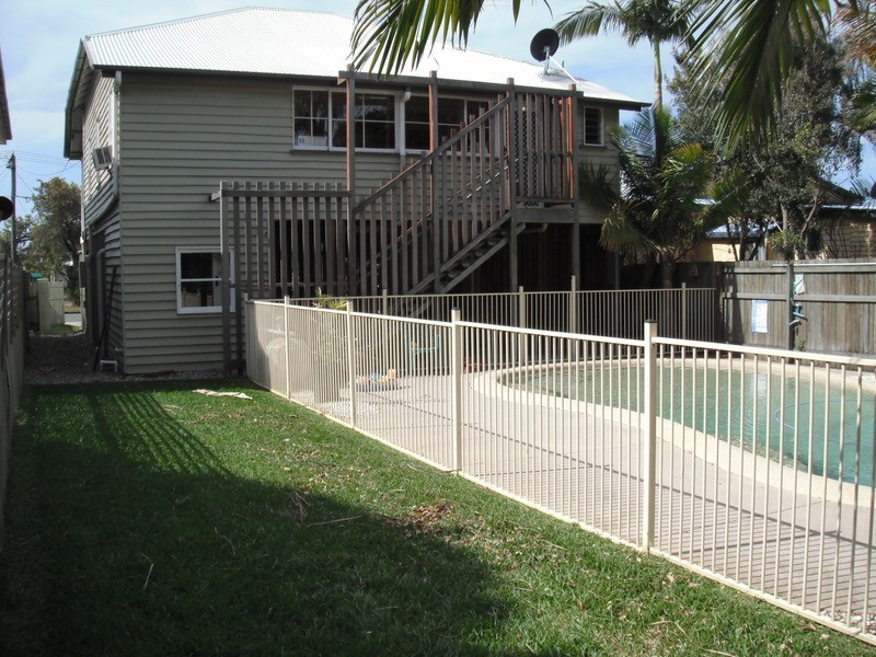 23 pearl street, Scarborough QLD 4020