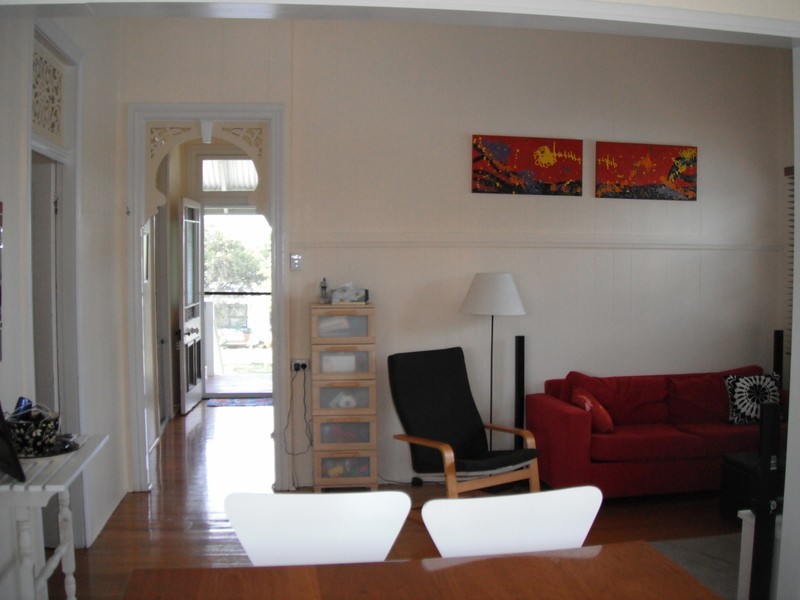 23 pearl street, Scarborough QLD 4020