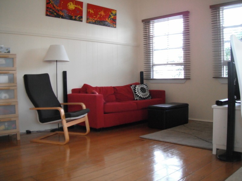 23 pearl street, Scarborough QLD 4020