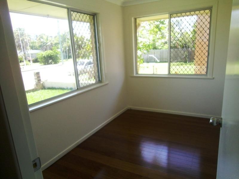 39 Sydney Street, Redcliffe QLD 4020