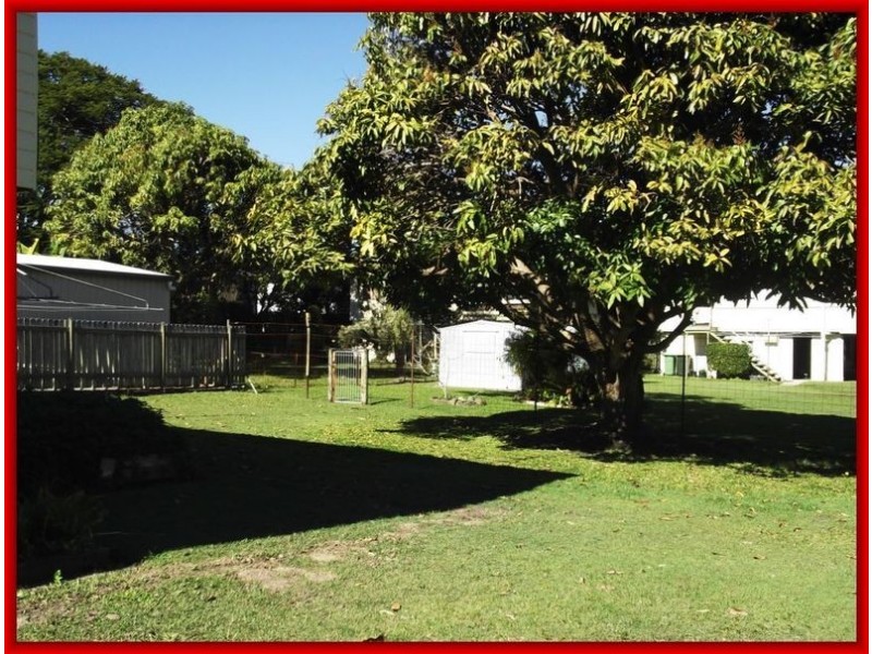 22 pownall crescent, Clontarf QLD 4019