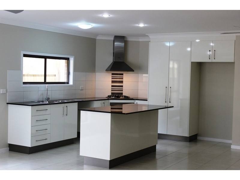 12 Clove Street, Griffin QLD 4503