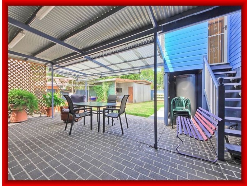 12 MAINE ROAD, Clontarf QLD 4019