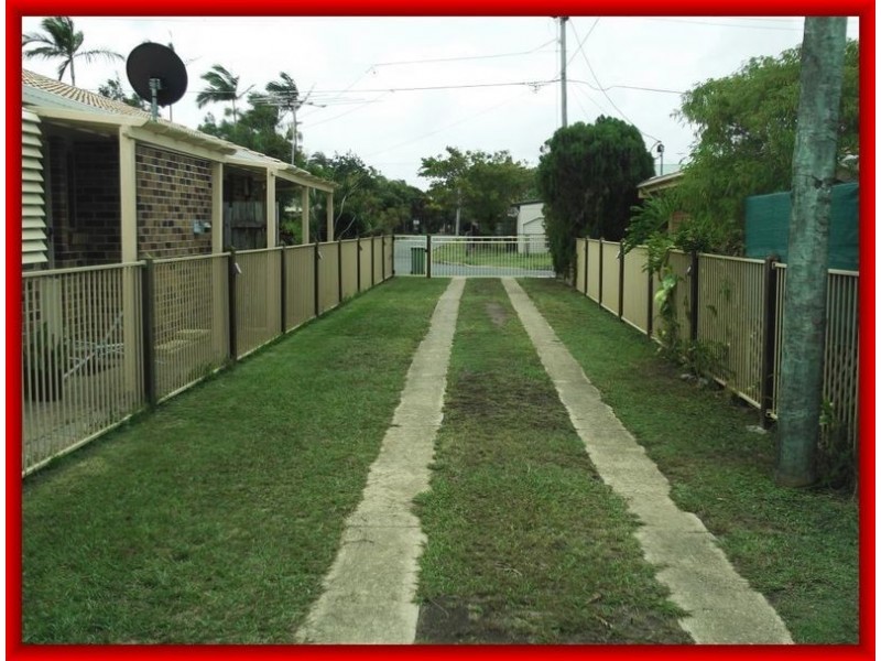 13 FRANK STREET, Scarborough QLD 4020