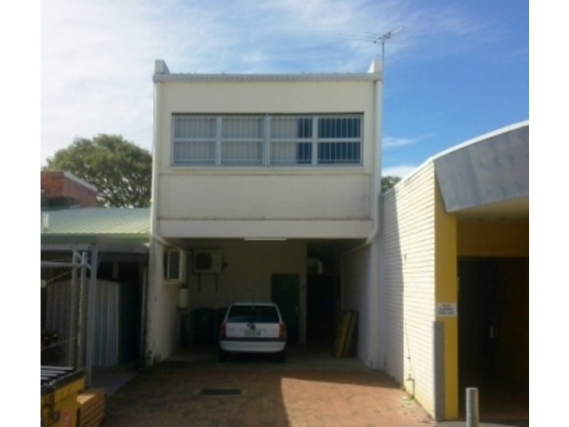 67 Redcliffe Parade, Redcliffe QLD 4020