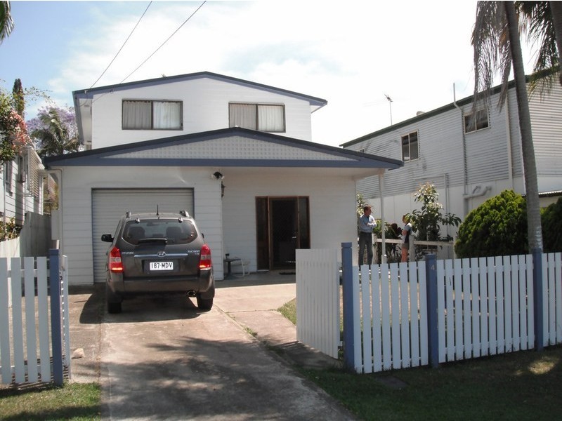 4 JOSEPH street, Margate QLD 4019