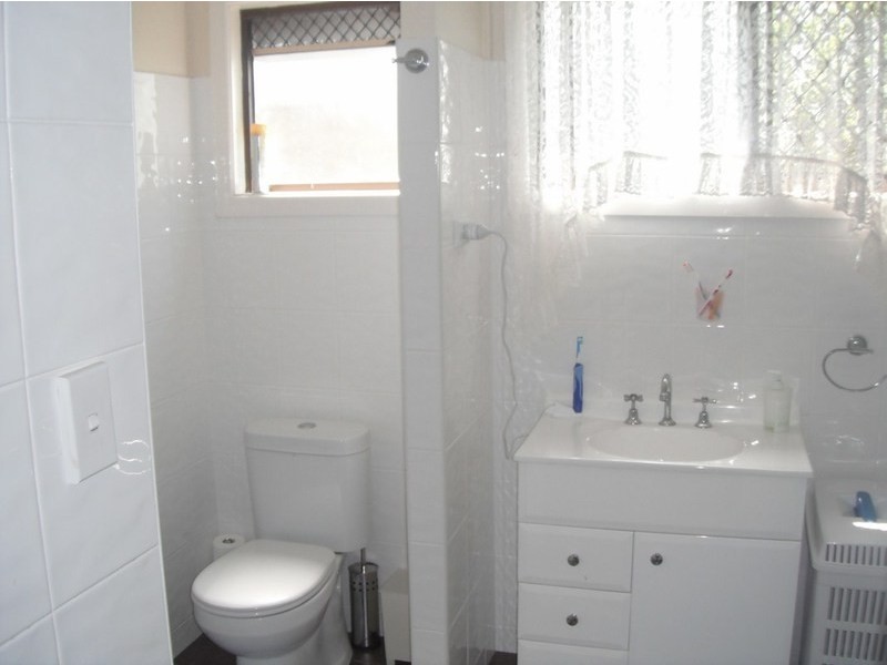 4 JOSEPH street, Margate QLD 4019