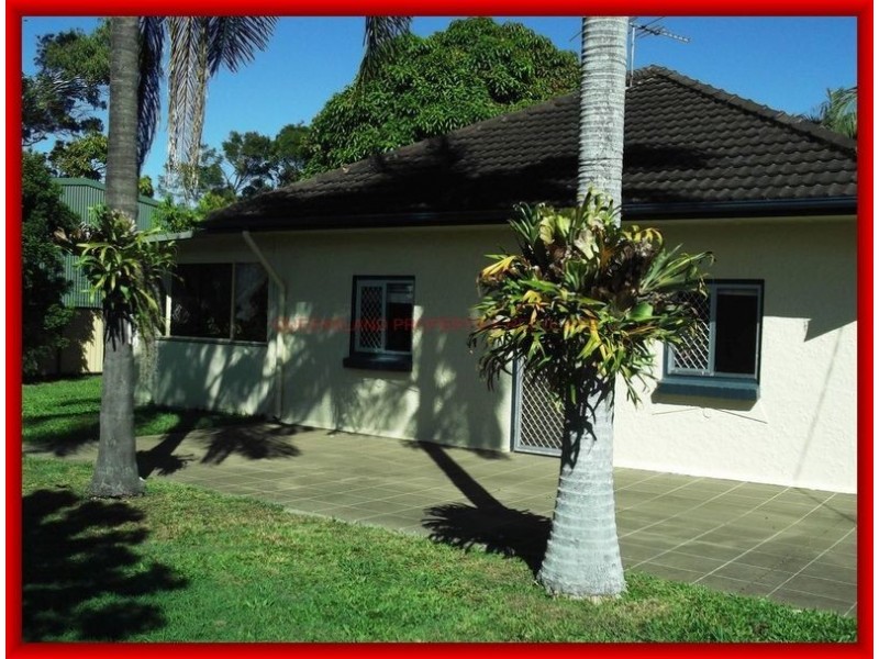 13 FRANK STREET, Scarborough QLD 4020