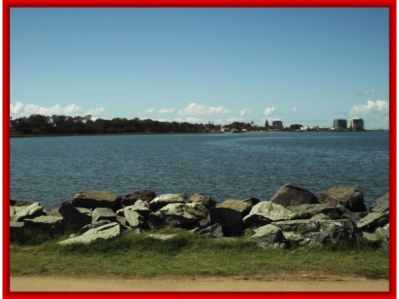 12 MAINE ROAD, Clontarf QLD 4019