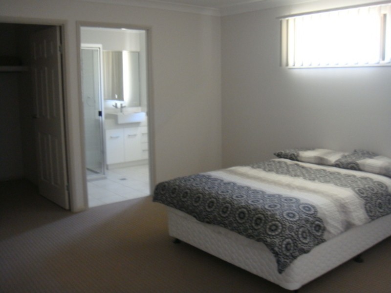 28B BRIDGE STREET, Taroom QLD 4420