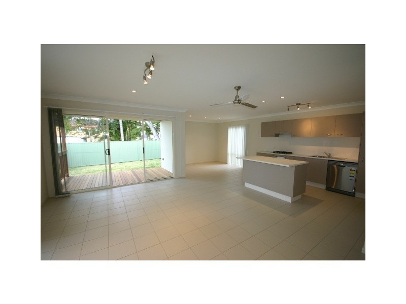 7 jamond street, Redcliffe QLD 4020
