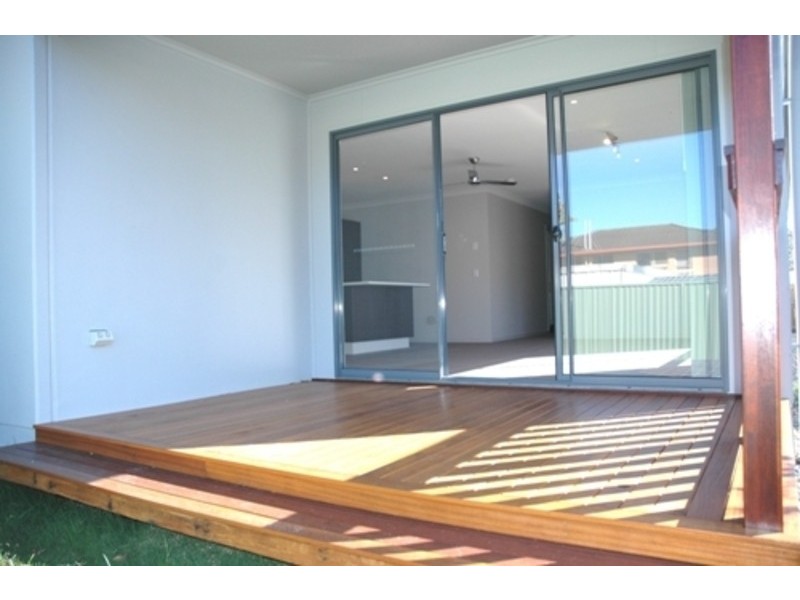 7 jamond street, Redcliffe QLD 4020