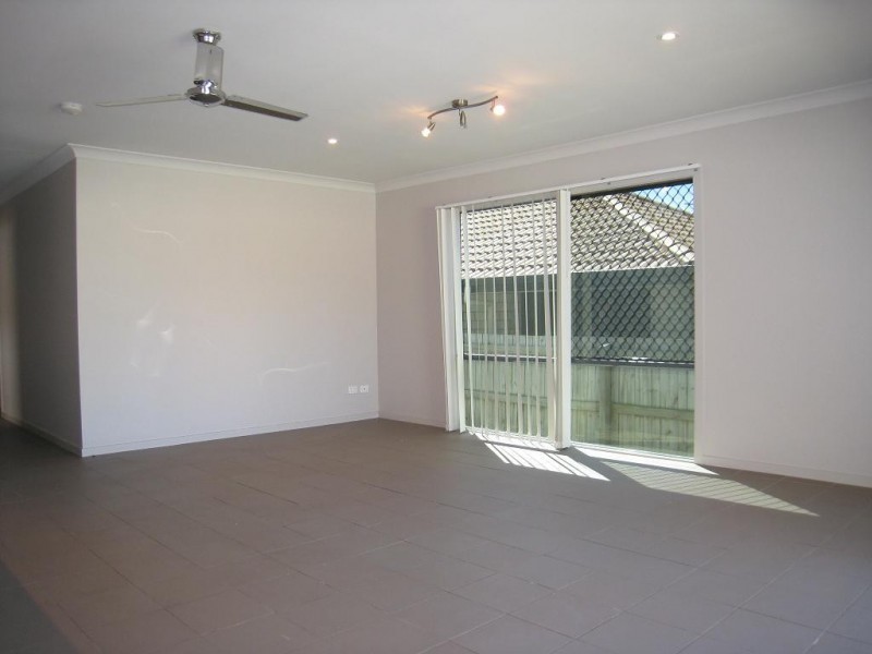 7 jamond street, Redcliffe QLD 4020