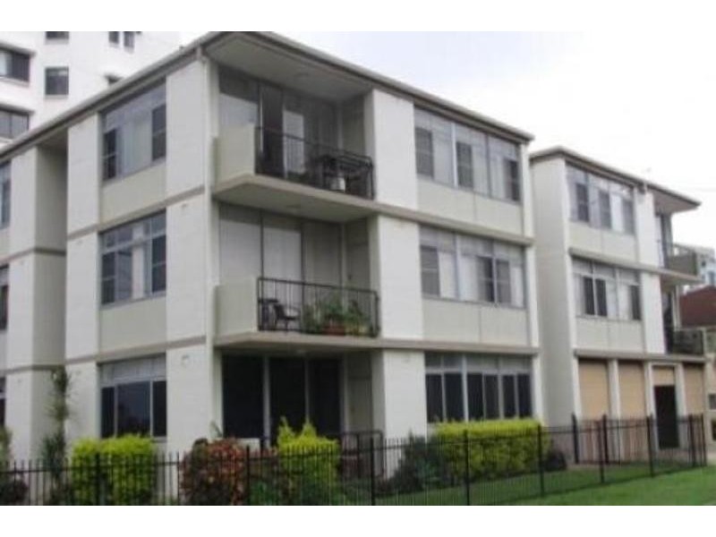 6/73 Marine Parade, Redcliffe QLD 4020