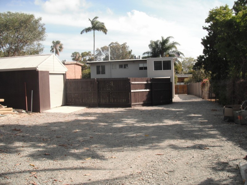 10 Pearen street, Clontarf QLD 4019