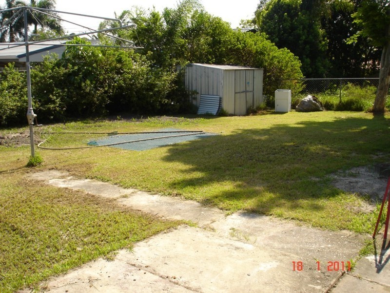 42 chartwell Street, Margate QLD 4019