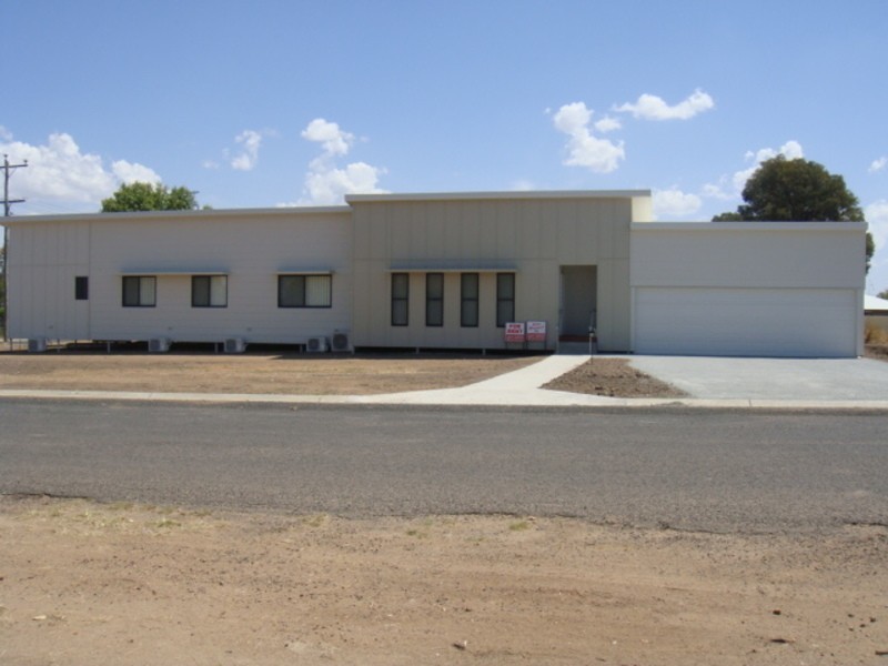 19 WELDON STREET (cnr Willacy Street), Wandoan QLD 4419