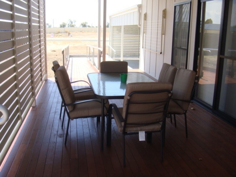 19 WELDON STREET (cnr Willacy Street), Wandoan QLD 4419