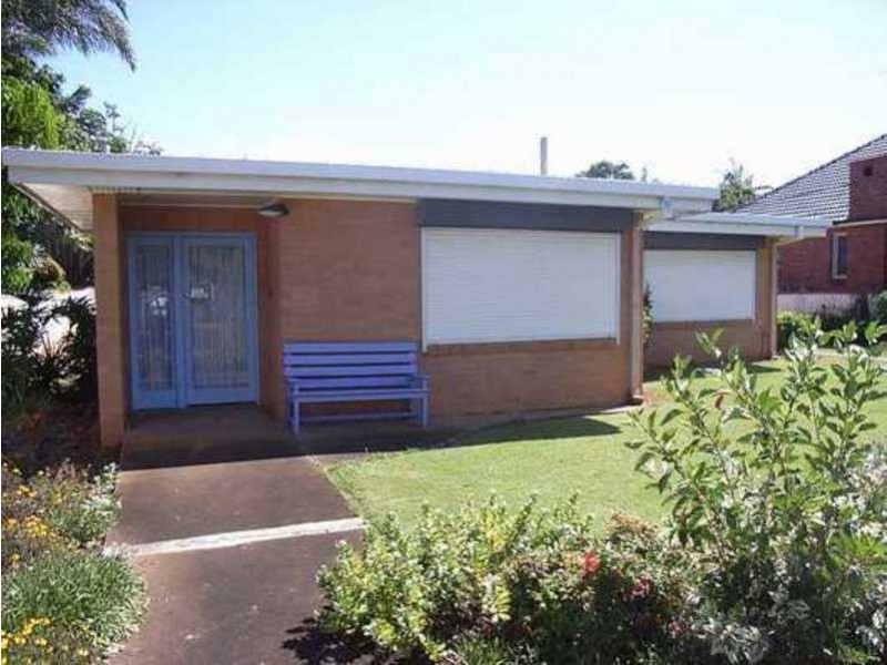 61 PRINCE EDWARD PARADE, Redcliffe QLD 4020