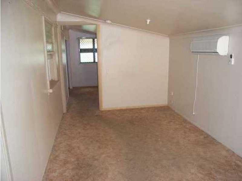 61 PRINCE EDWARD PARADE, Redcliffe QLD 4020