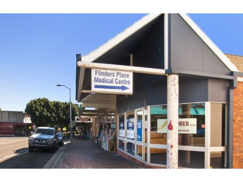 110 SUTTON, Redcliffe QLD 4020